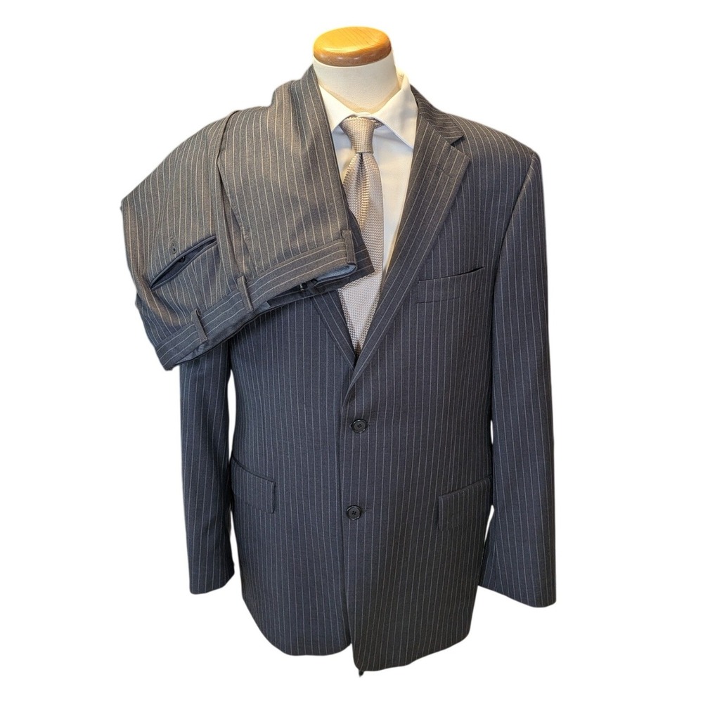 Hickey Freeman Milburn 44R Suit Gray Pinstripe Worsted Wool 34x29 Mens USA